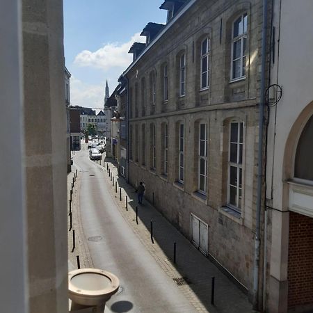 Spacieux Et Cosy Duplex Centre Historique - 2 Chambres - Transport Facile Valenciennes Exteriör bild